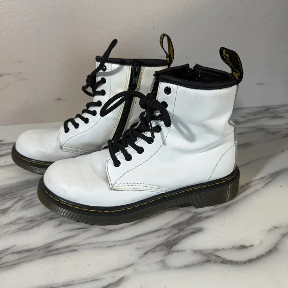 Doc Dr Martens White Lace Up Boots 1460 Size 3 Junior Youth Leather Grunge